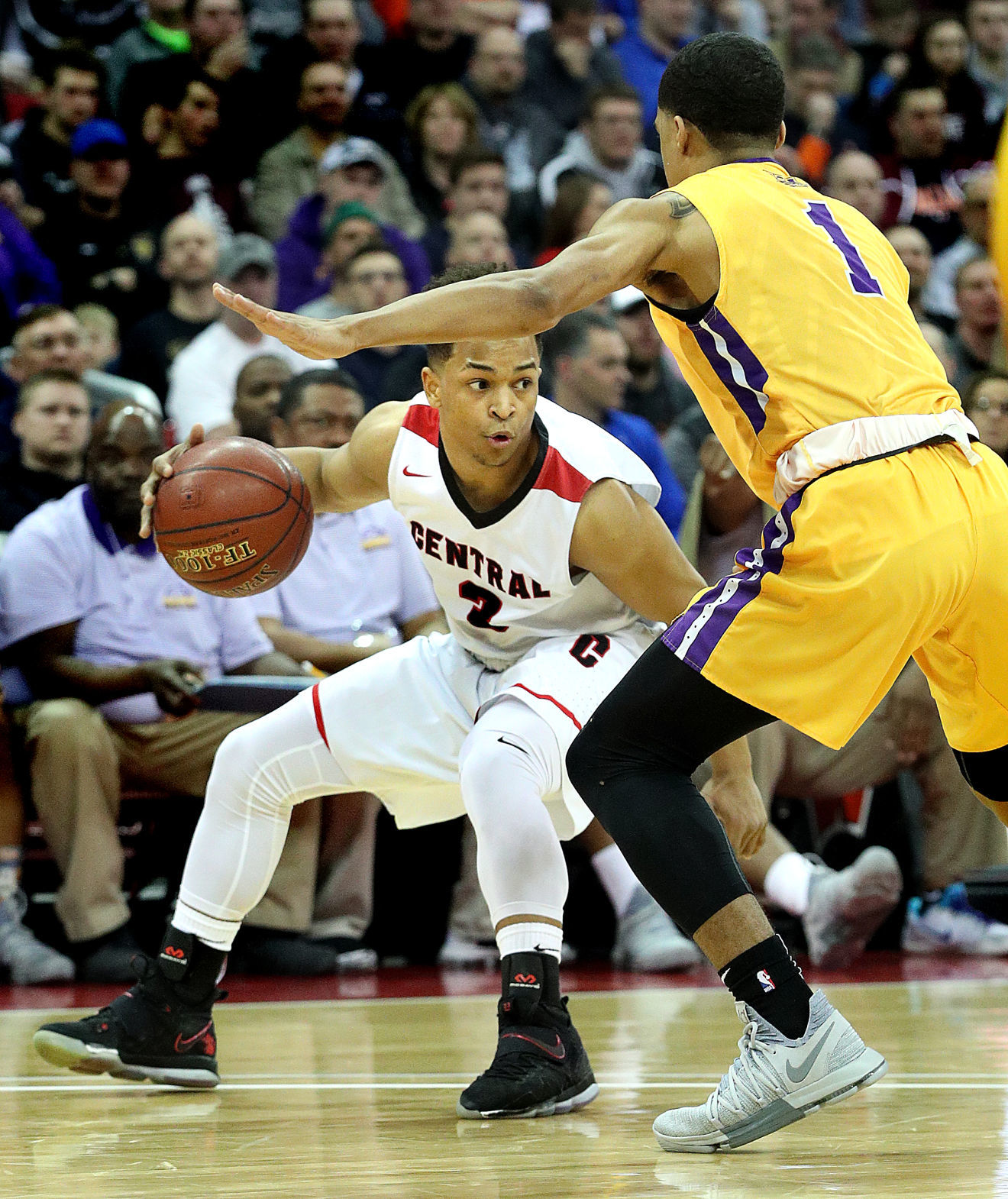 La Crosse Central vs. Milwaukee Washington